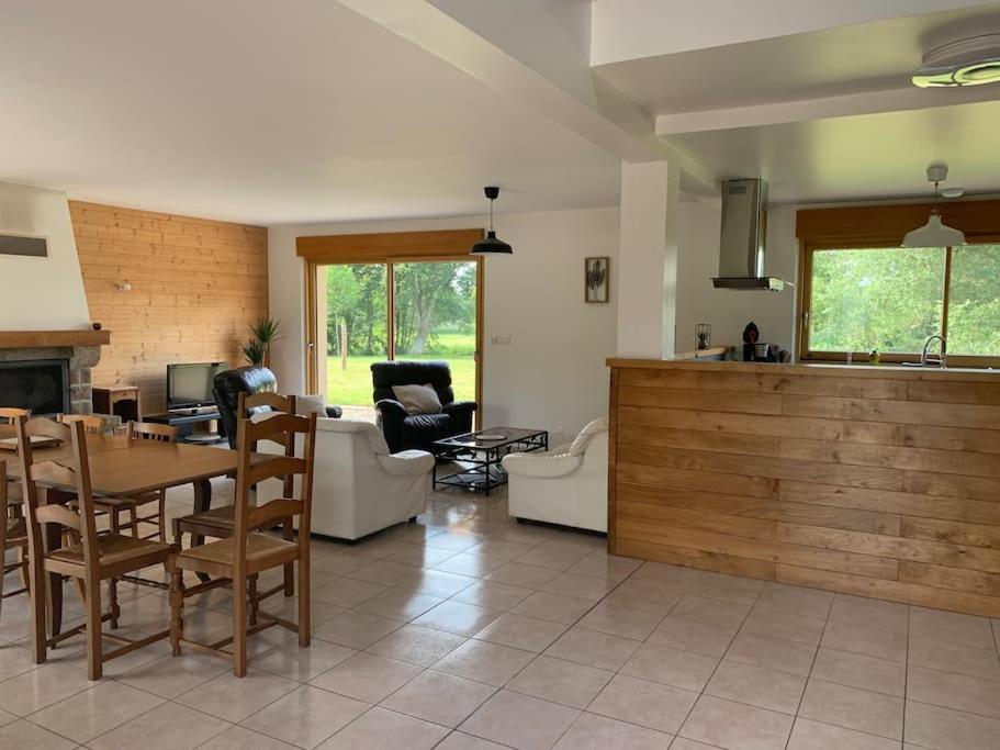 Gite De La Poupardiere, Maison De Campagne En Bordure De Riviere - 2 Nuits Minimum Villa Les Cresnays Eksteriør bilde