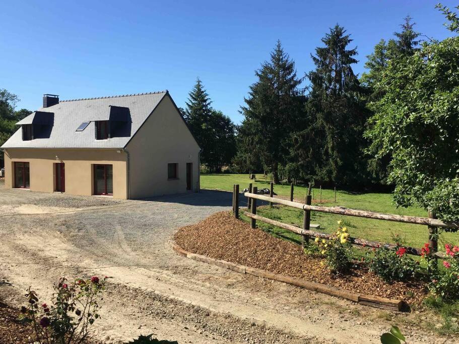 Gite De La Poupardiere, Maison De Campagne En Bordure De Riviere - 2 Nuits Minimum Villa Les Cresnays Eksteriør bilde